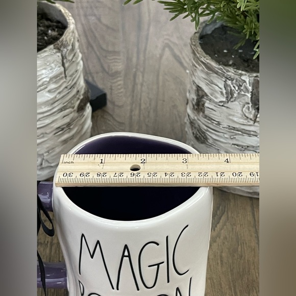 Brand NEW w/Tags Peanuts x Rae Dunn MAGIC POTION Mug feat. Snoopy 🧪🧙‍♀️ - Picture 10 of 11